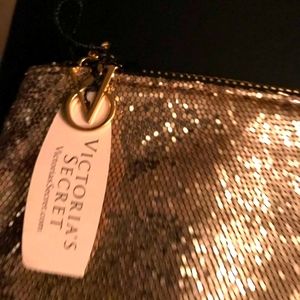VICTORIA SECRET/COSMETIC BAG/CLUTCH